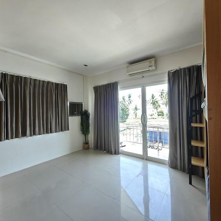 Arena Boutique Hotel Female Only Тонгсала Екстериор снимка