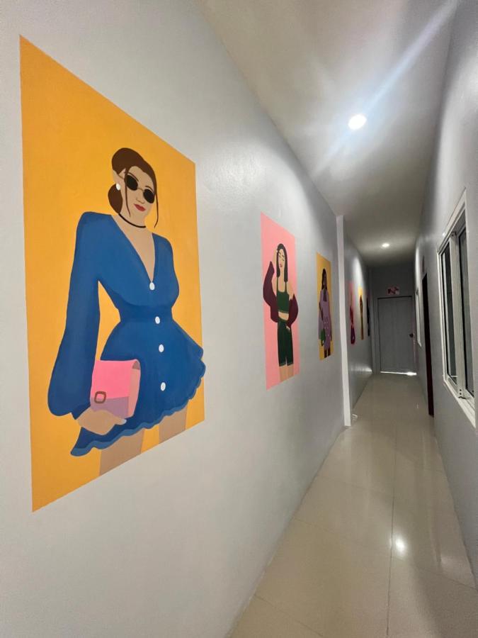 Arena Boutique Hotel Female Only Тонгсала Екстериор снимка